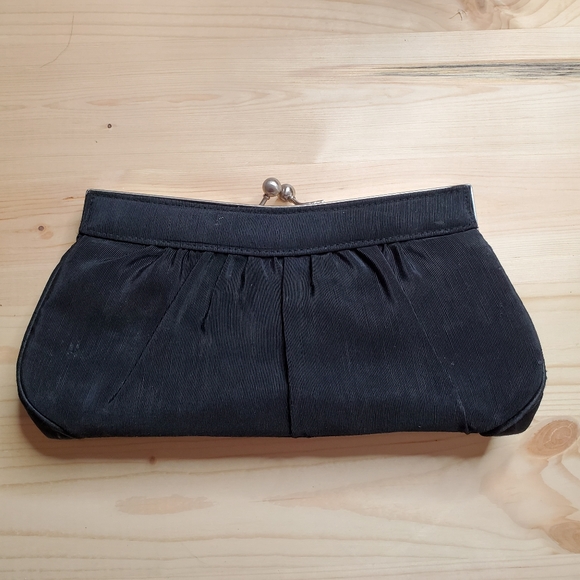 Reiss black clutch - Picture 4 of 4